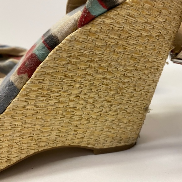 Splendid Multicolor Striped Fabric Stap Sandals - Picture 5 of 8